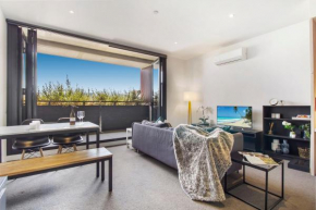 Convenient city apartment with resort-style extras